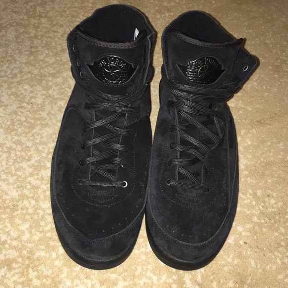 jordan retro 2 decon black